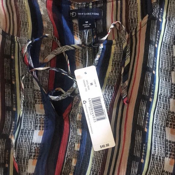 Aztec Print Top - Picture 2 of 4